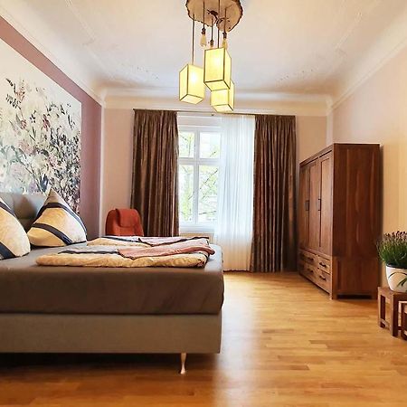 Luxus Ferienwohnung Mit Hochwertiger Ausstattung Wintergarten Chociebuż Zewnętrze zdjęcie