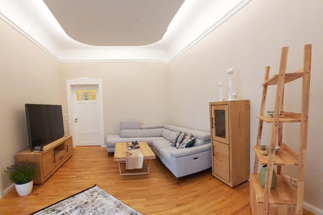 Luxus Ferienwohnung Mit Hochwertiger Ausstattung Wintergarten Chociebuż Zewnętrze zdjęcie