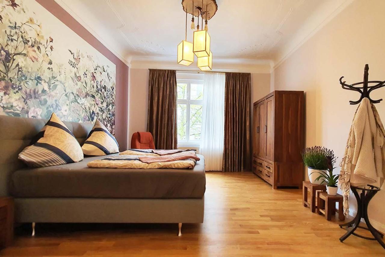 Luxus Ferienwohnung Mit Hochwertiger Ausstattung Wintergarten Chociebuż Zewnętrze zdjęcie