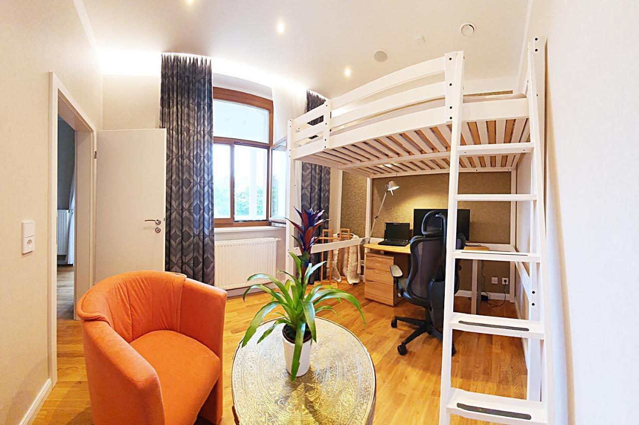 Luxus Ferienwohnung Mit Hochwertiger Ausstattung Wintergarten Chociebuż Zewnętrze zdjęcie